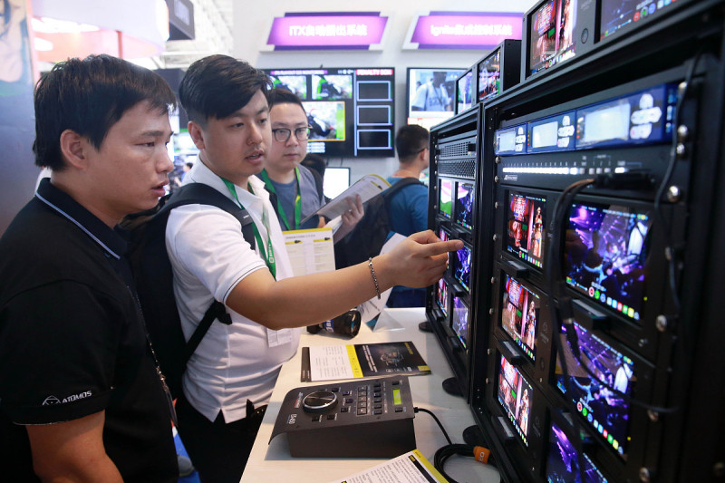 數字硬盤錄像機:將安全性與便捷性融為一體的視頻監控設備 數字硬盤錄像機:將安全性與便捷性融為一體的視頻監控設備